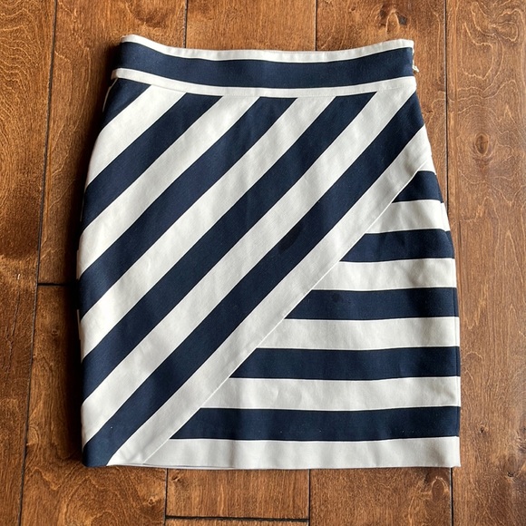 RW & Co Blue White Stripe Skirt - Picture 3 of 5